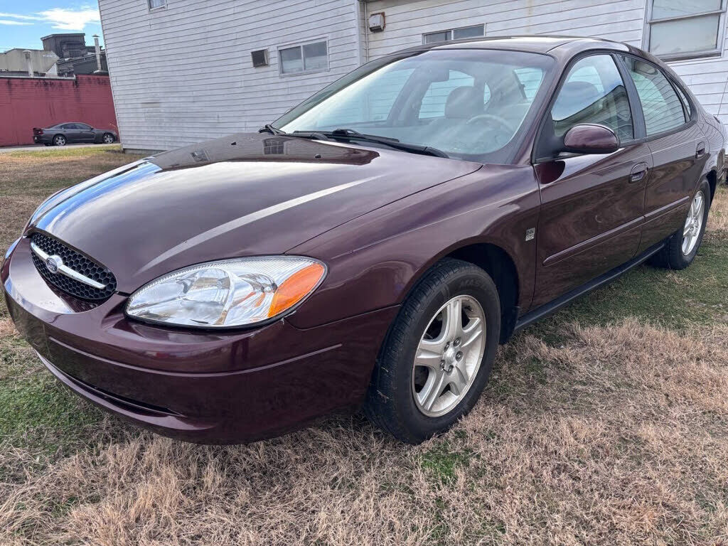 Ford Taurus