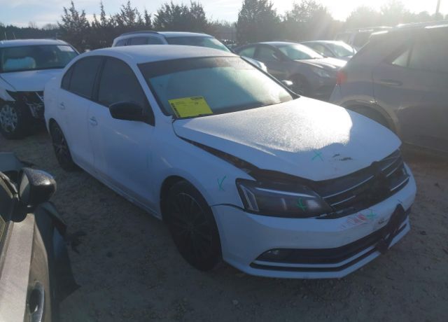 2016 VOLKSWAGEN Jetta