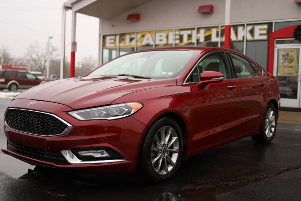 2017 FORD Fusion