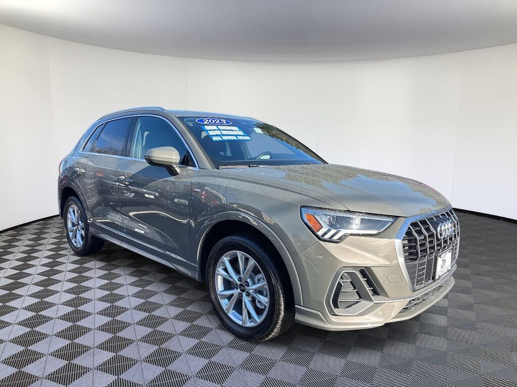 2023 AUDI Q3