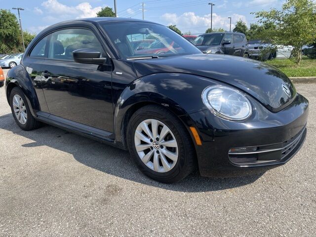 2016 VOLKSWAGEN Beetle