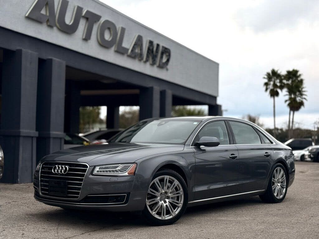 2016 AUDI A8