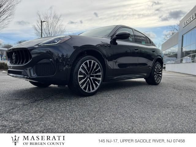 2025 MASERATI Grecale