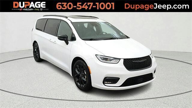 2025 CHRYSLER Pacifica