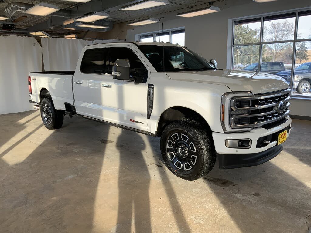 2024 FORD F-350