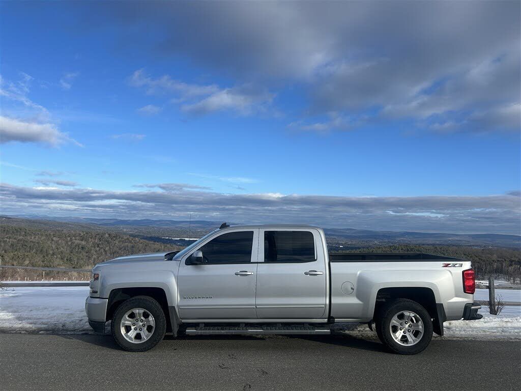 2018 CHEVROLET Silverado