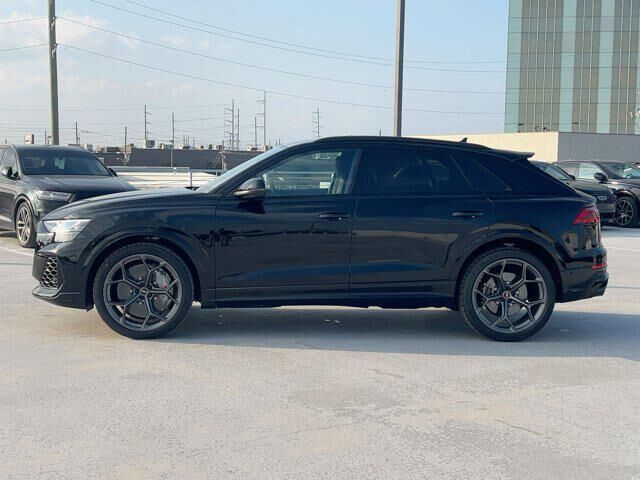 2026 Audi RS Q8