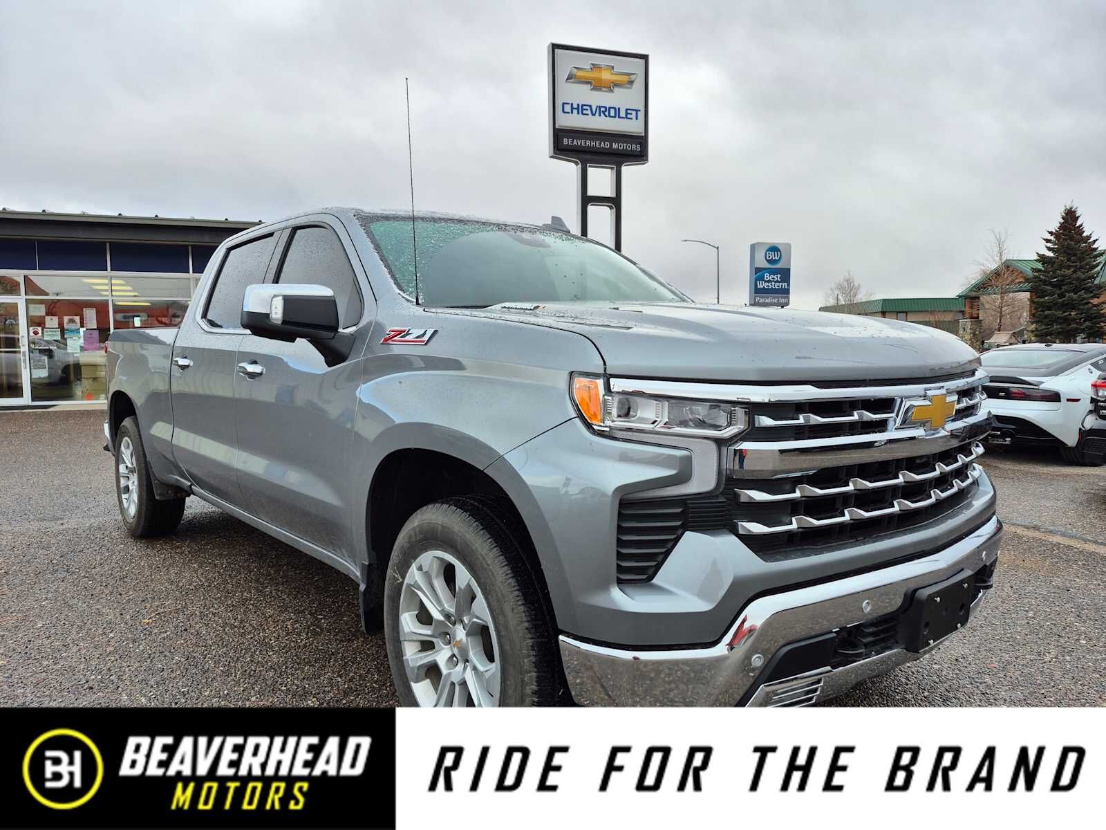2025 CHEVROLET Silverado