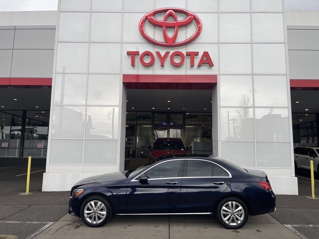 2021 MERCEDES-BENZ C-Class