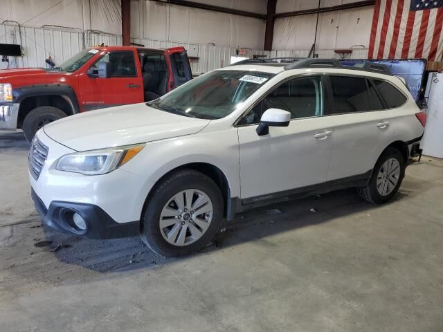 2015 SUBARU Outback