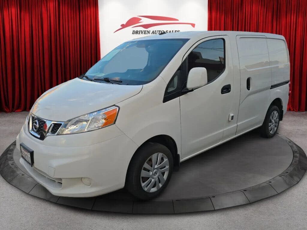 2015 NISSAN NV200