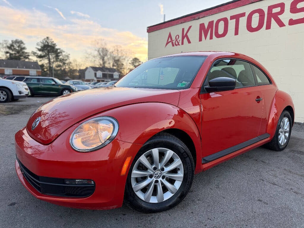 2016 VOLKSWAGEN Beetle