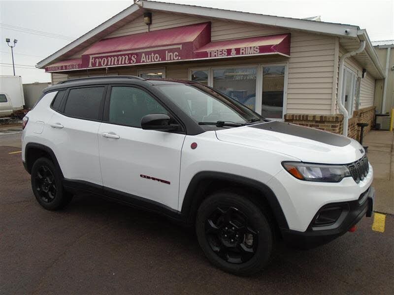 2023 JEEP Compass
