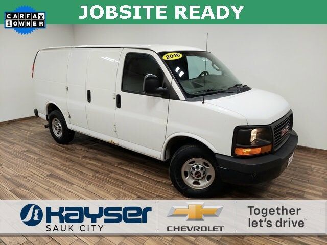 GMC Savana