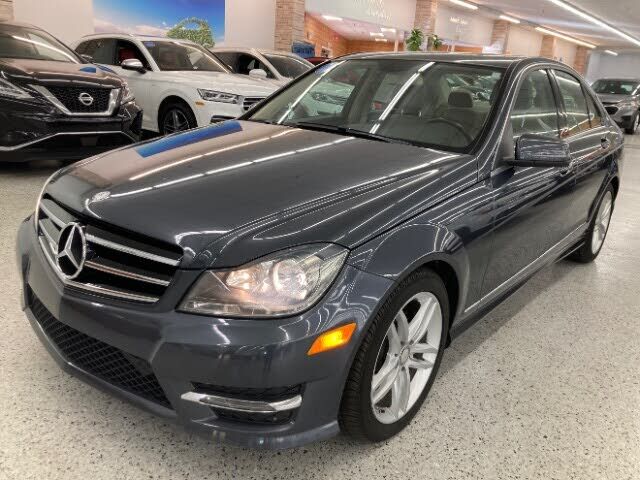2014 MERCEDES-BENZ C-Class