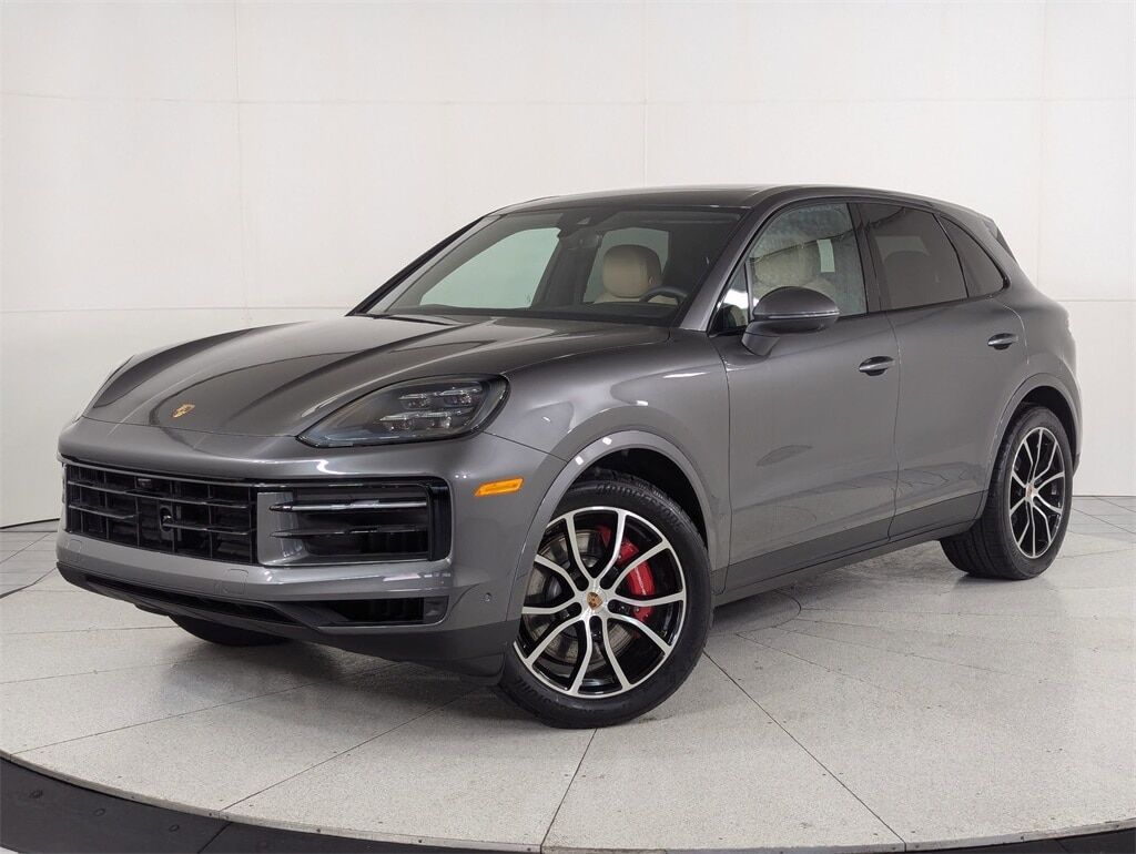 2026 PORSCHE Cayenne