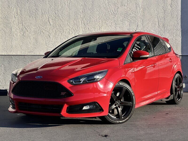 2016 FORD Focus