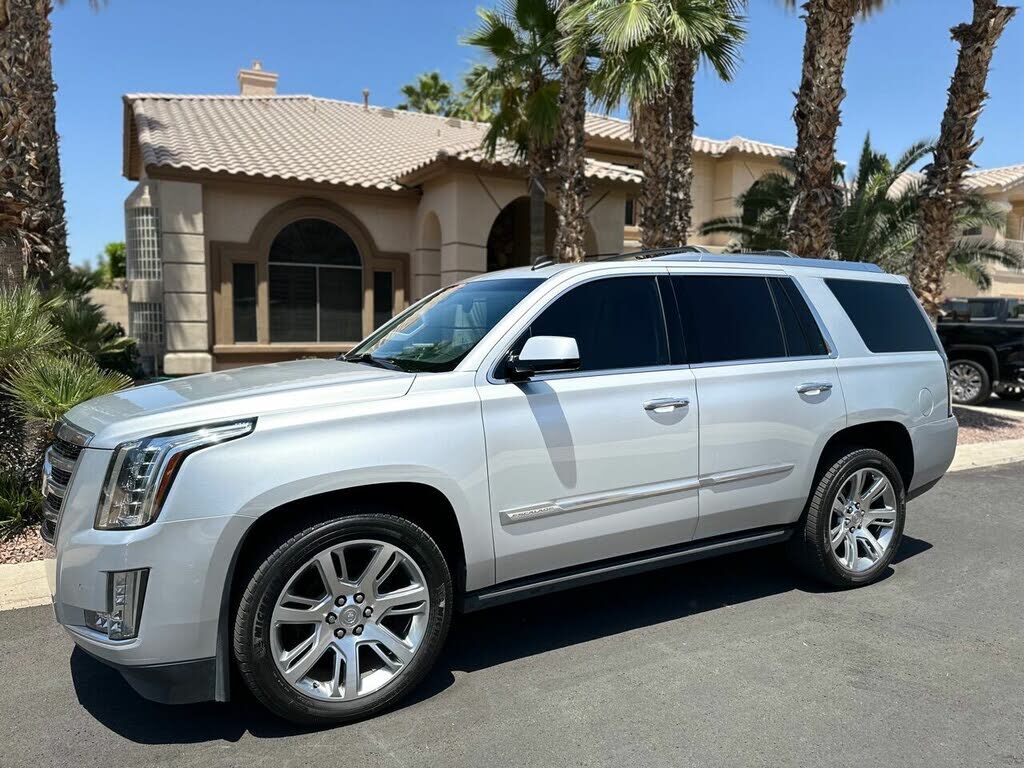 2015 CADILLAC Escalade