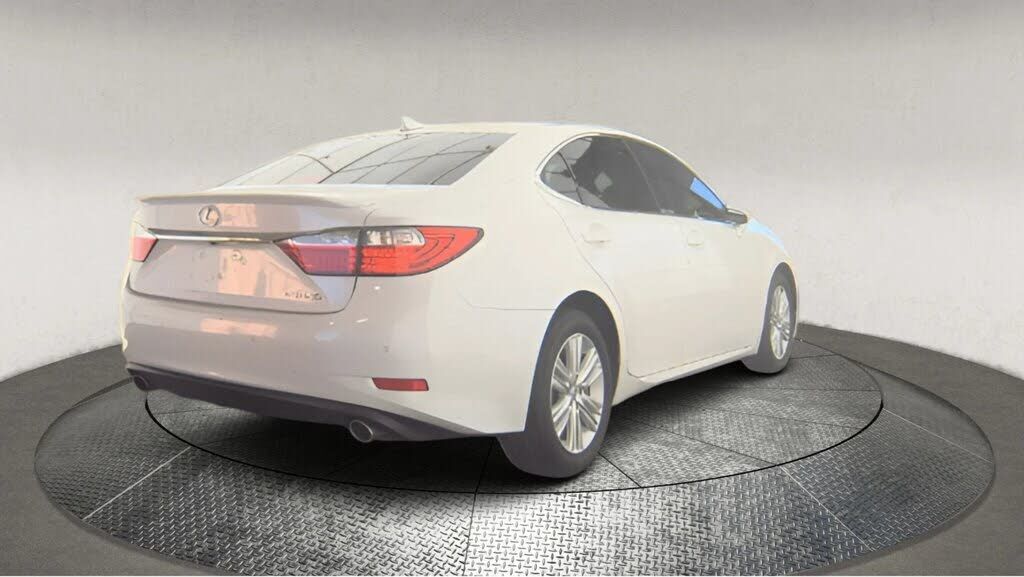2014 Lexus ES