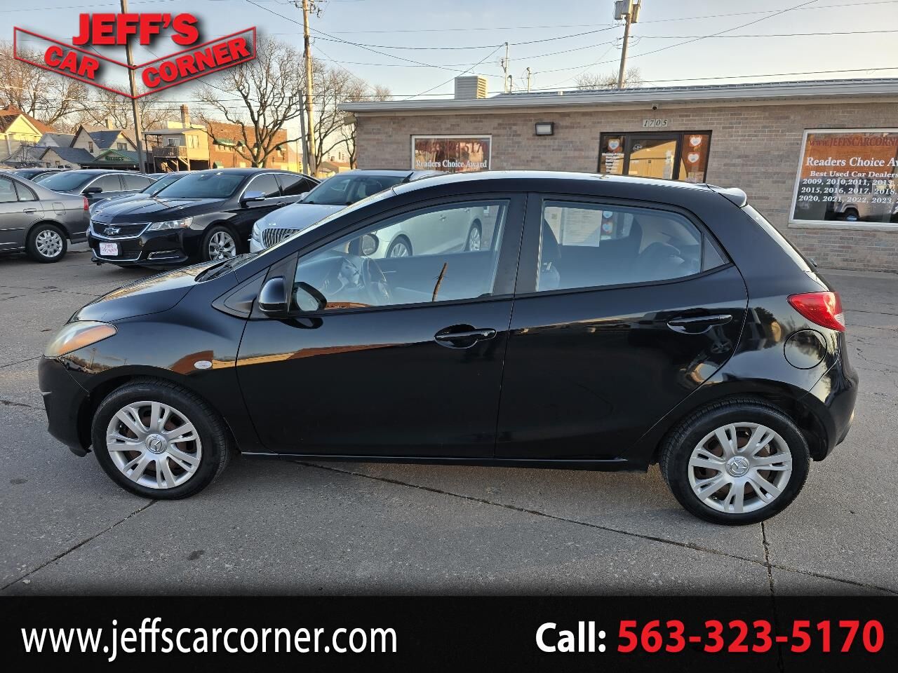 2012 MAZDA Mazda2