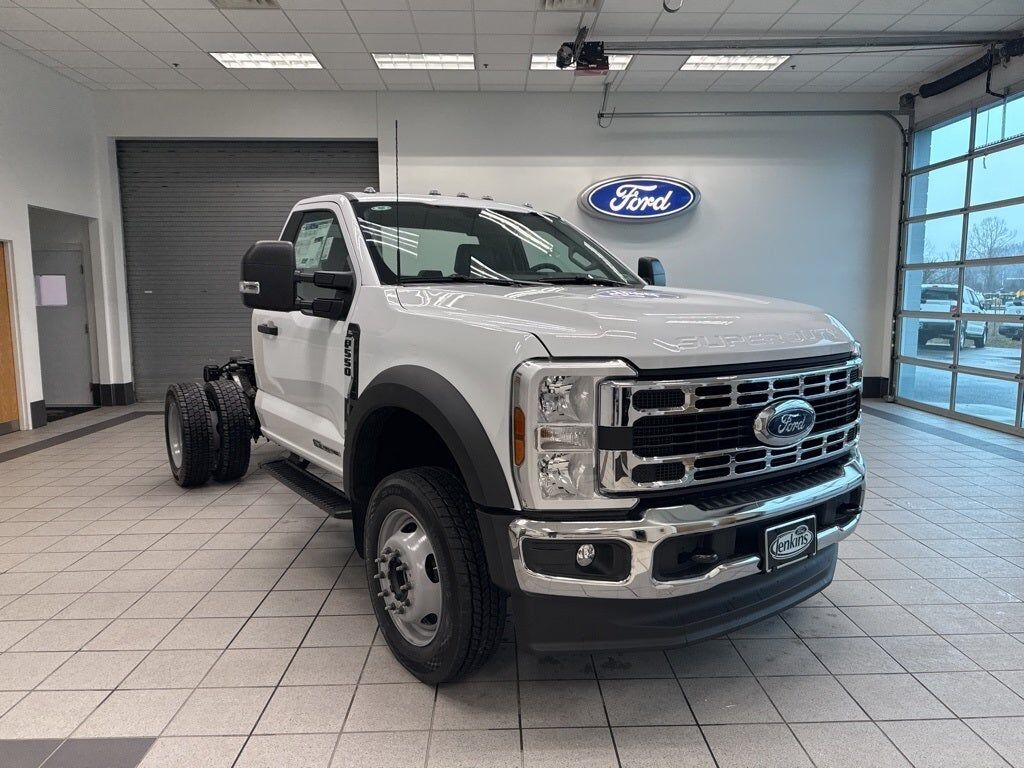 2026 FORD F-550