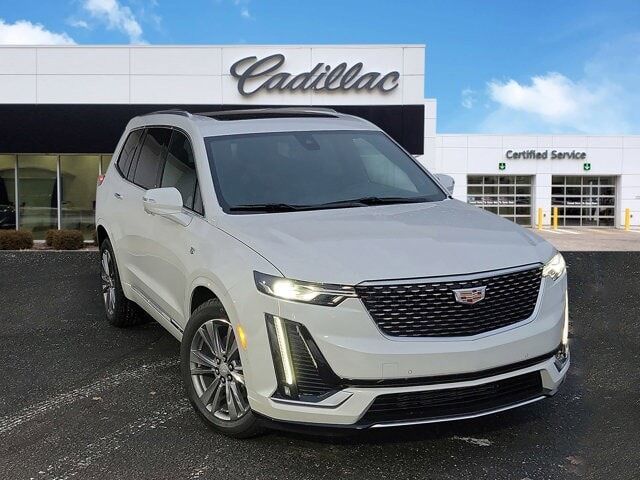 2025 CADILLAC XT6