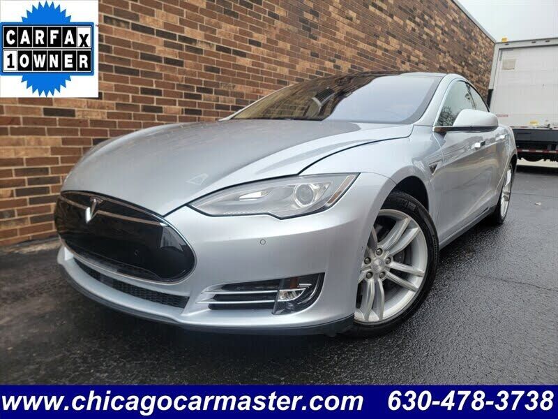 2015 TESLA Model S