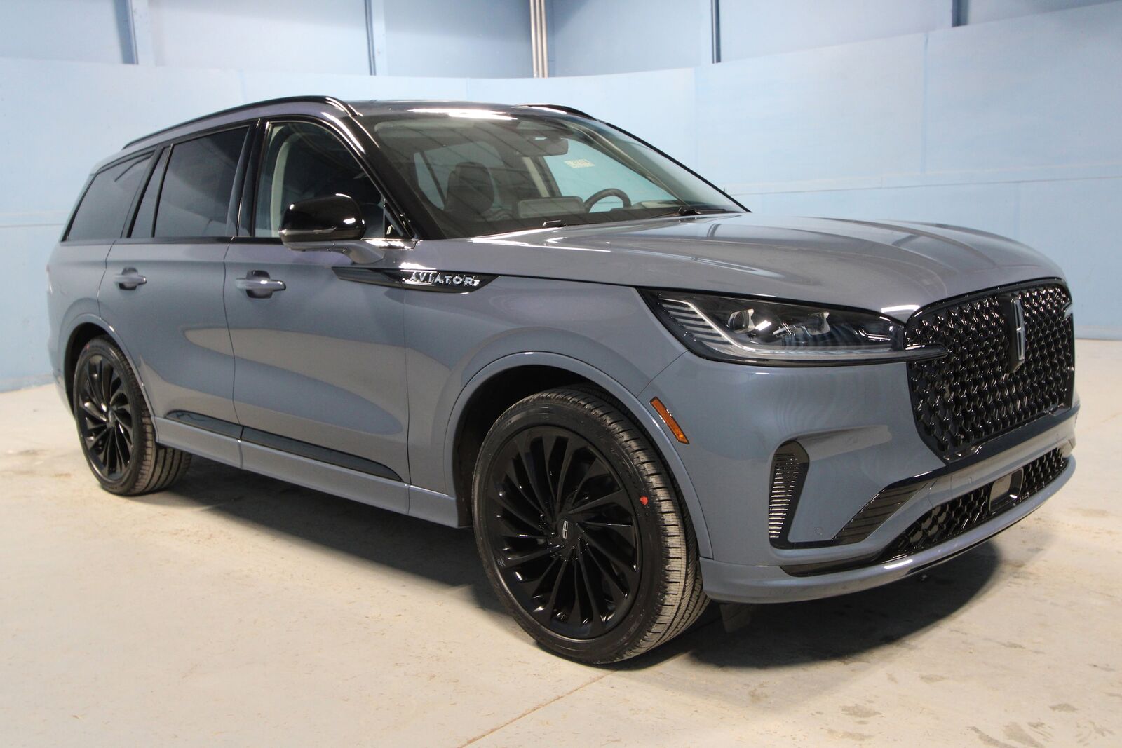 2026 LINCOLN Aviator