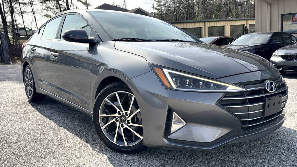 2020 HYUNDAI Elantra