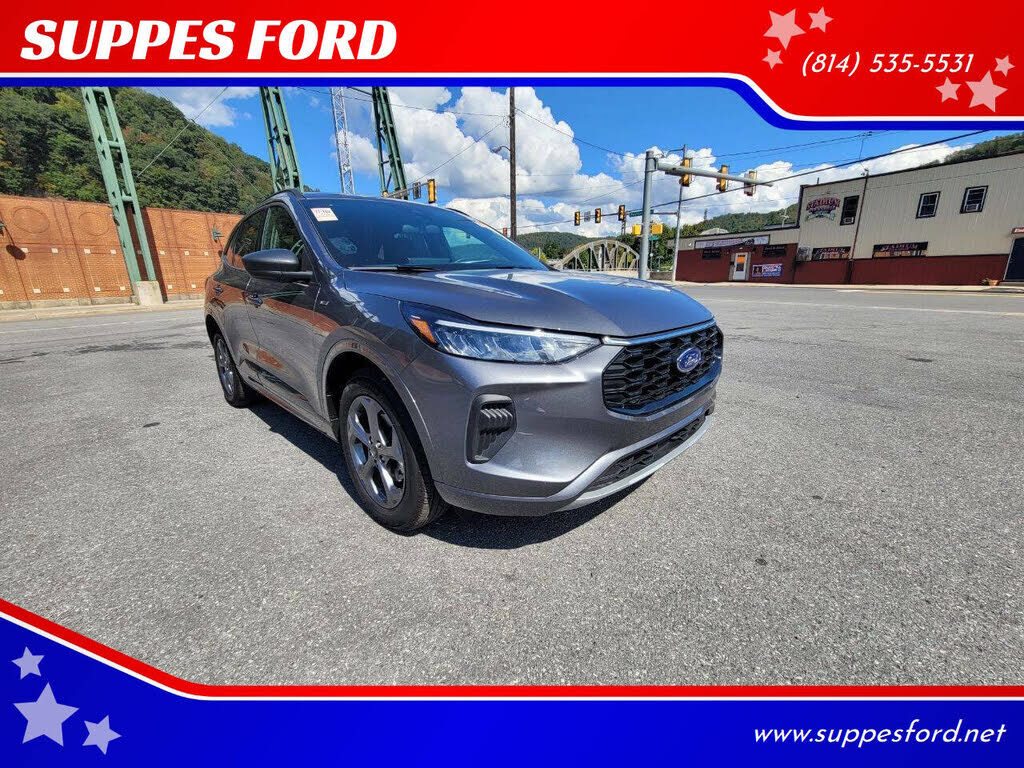 2023 FORD Escape