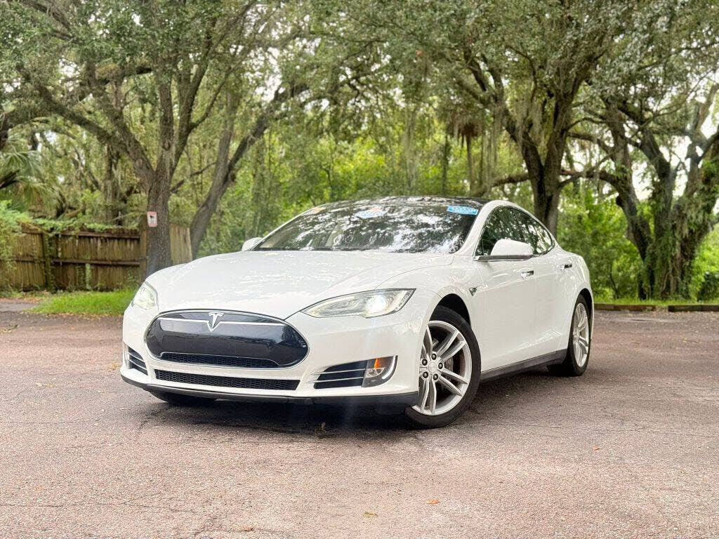 2013 TESLA Model S