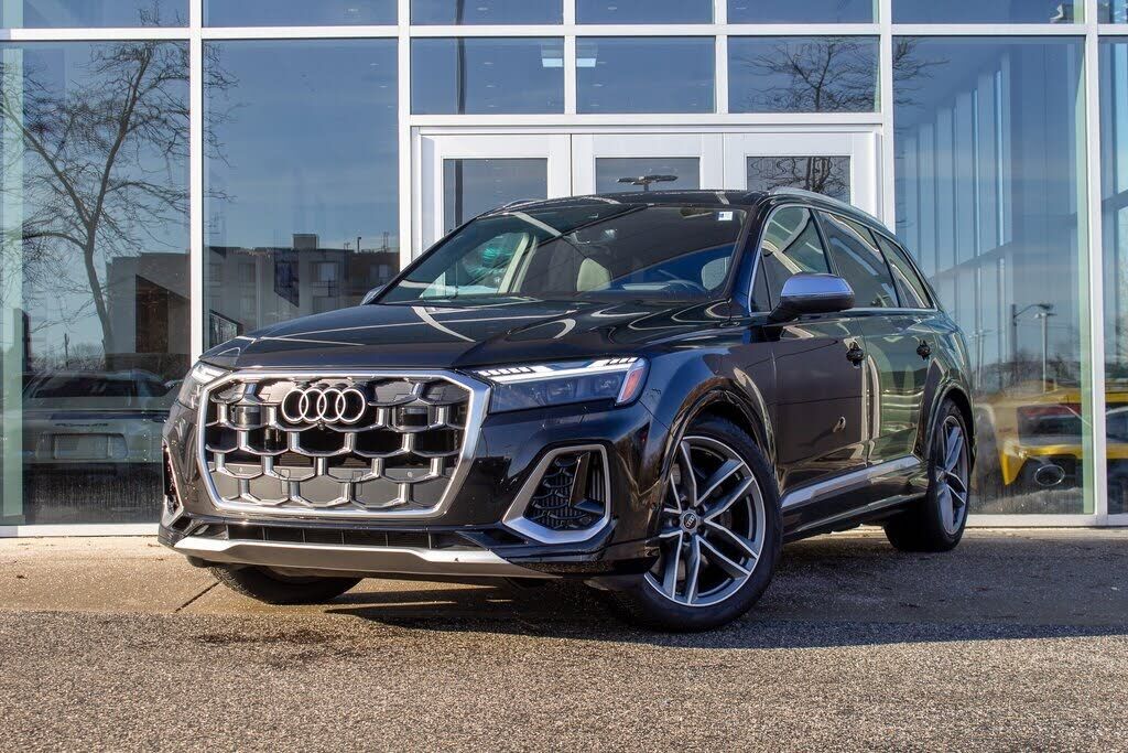 2025 AUDI SQ7