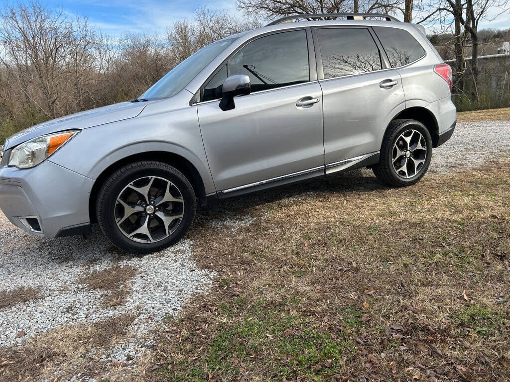 2015 SUBARU Forester