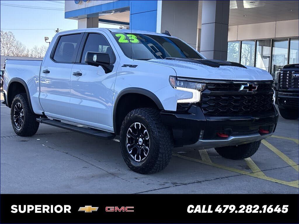 2023 CHEVROLET Silverado