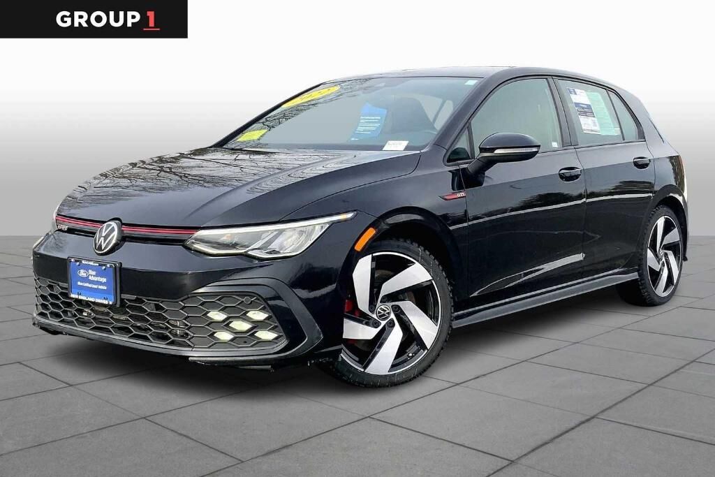 2022 VOLKSWAGEN Golf GTI