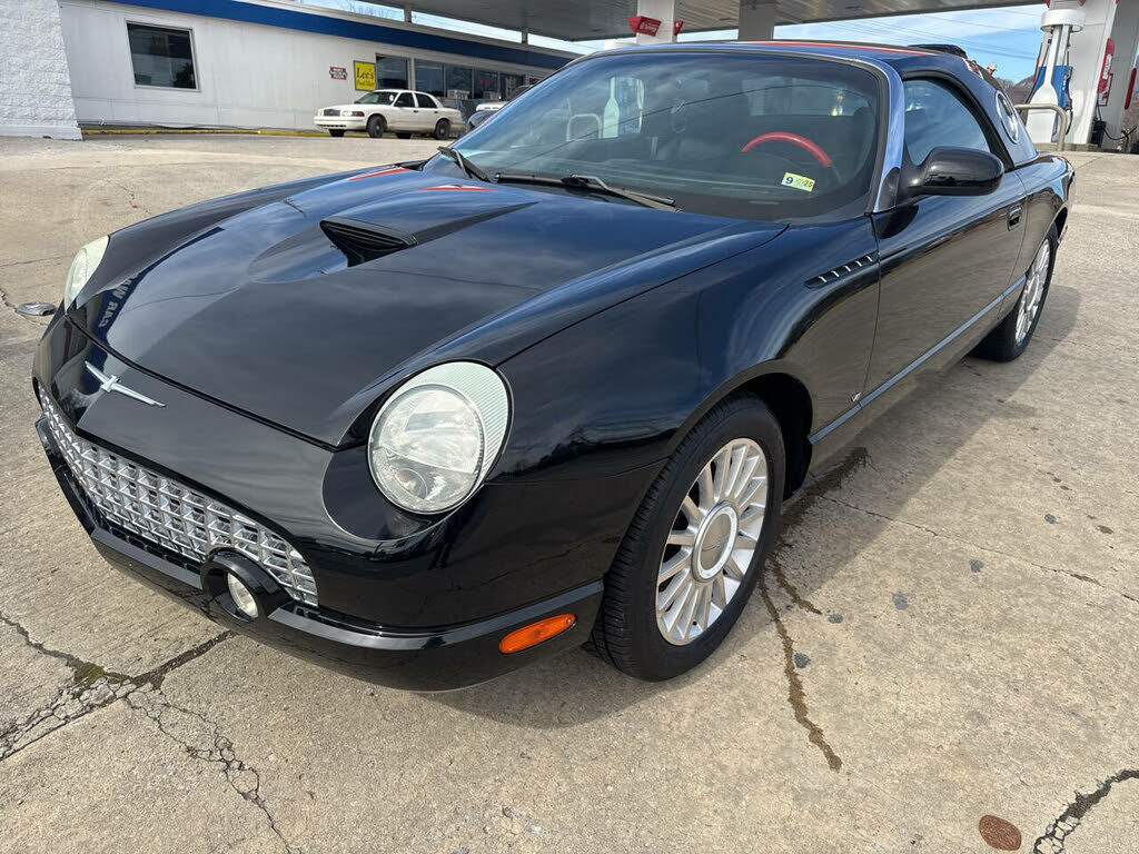 2004 FORD Thunderbird