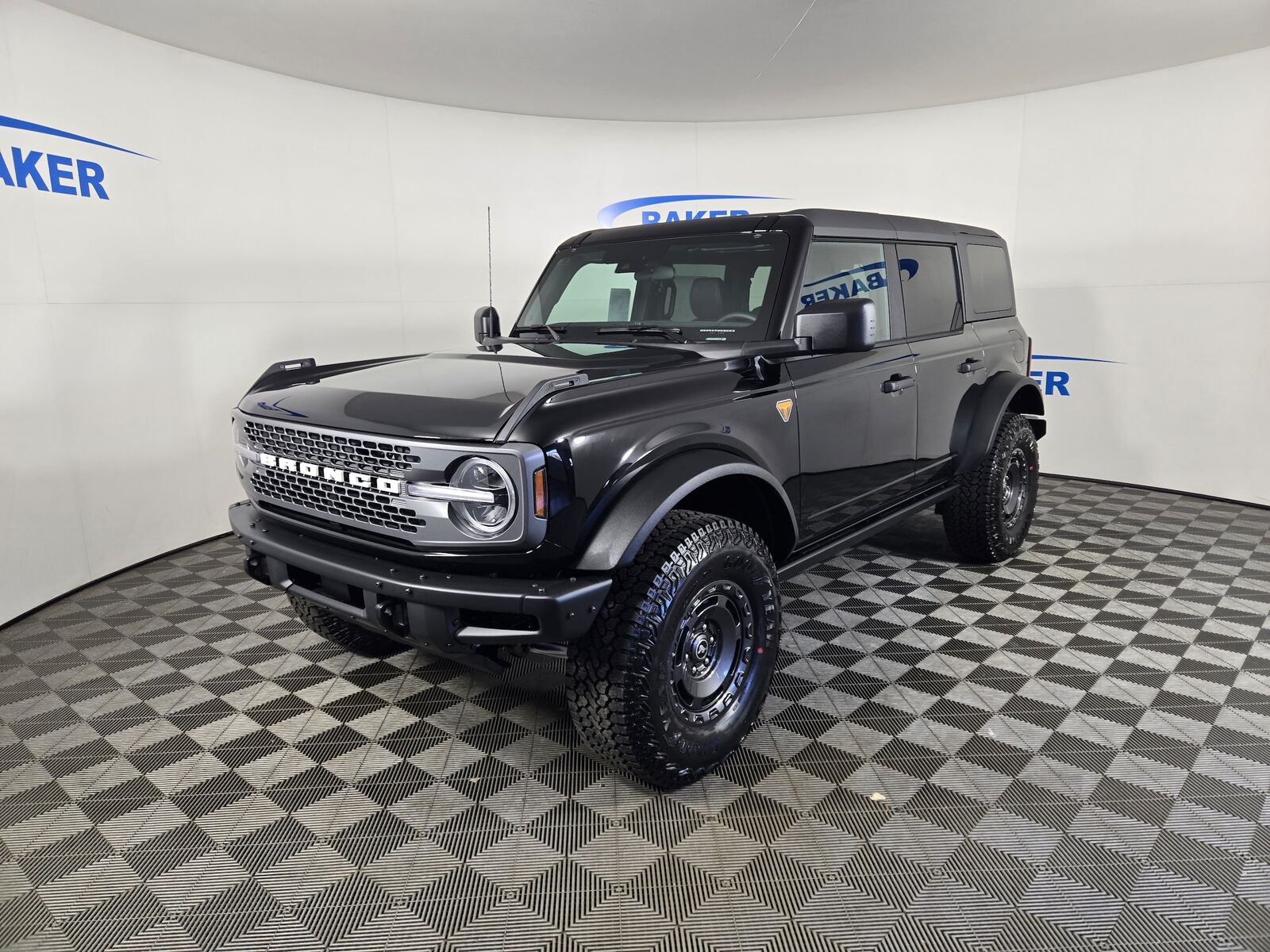 2025 FORD Bronco