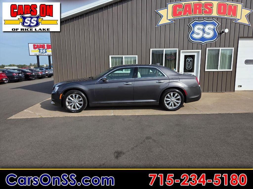 2018 CHRYSLER 300
