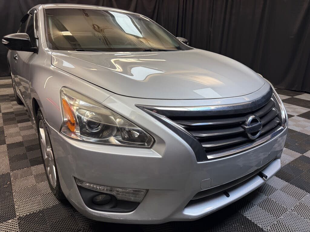 2013 NISSAN Altima