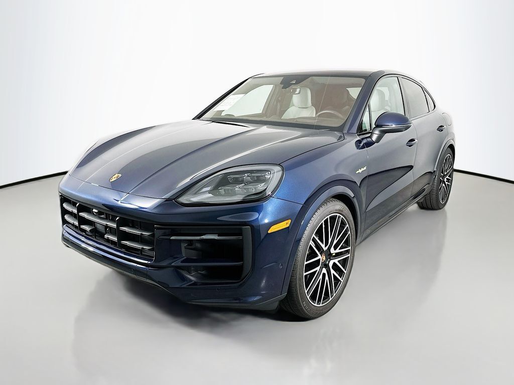 2025 PORSCHE Cayenne