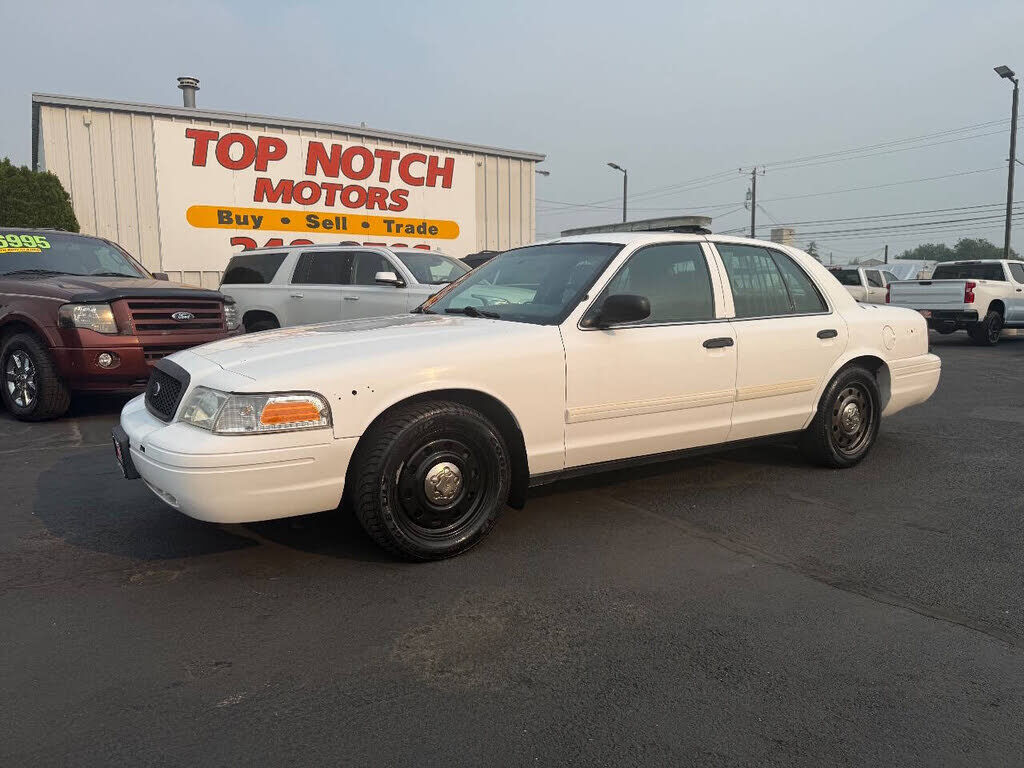 Ford Crown Victoria