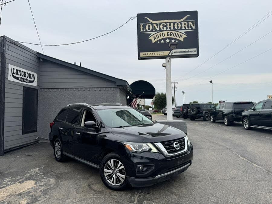 2019 NISSAN Pathfinder