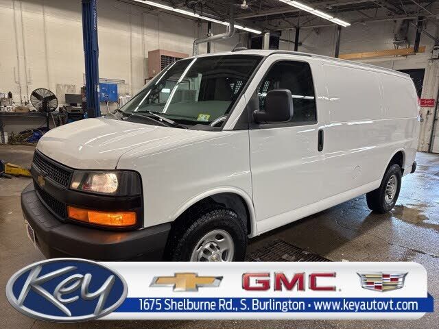 2023 CHEVROLET Express