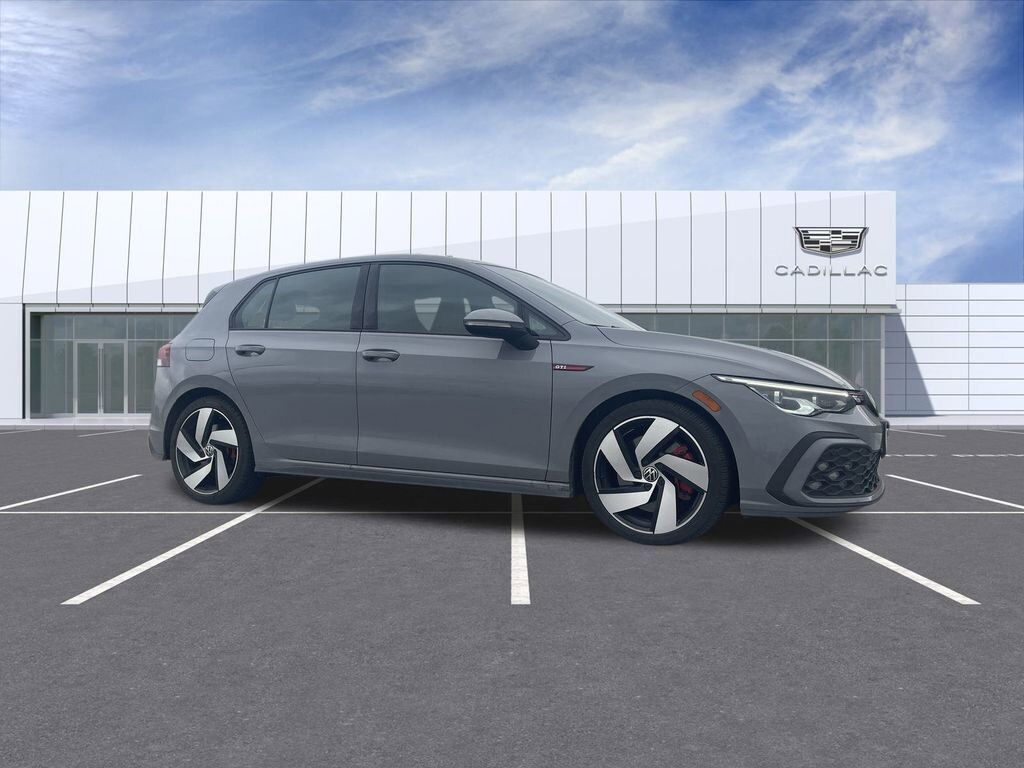 2024 VOLKSWAGEN Golf GTI