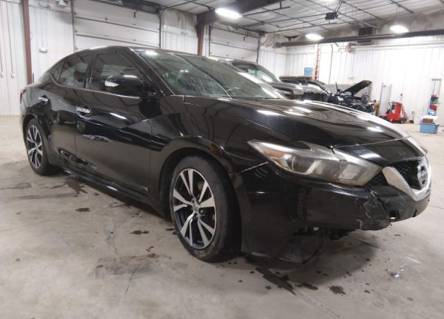 2017 NISSAN Maxima