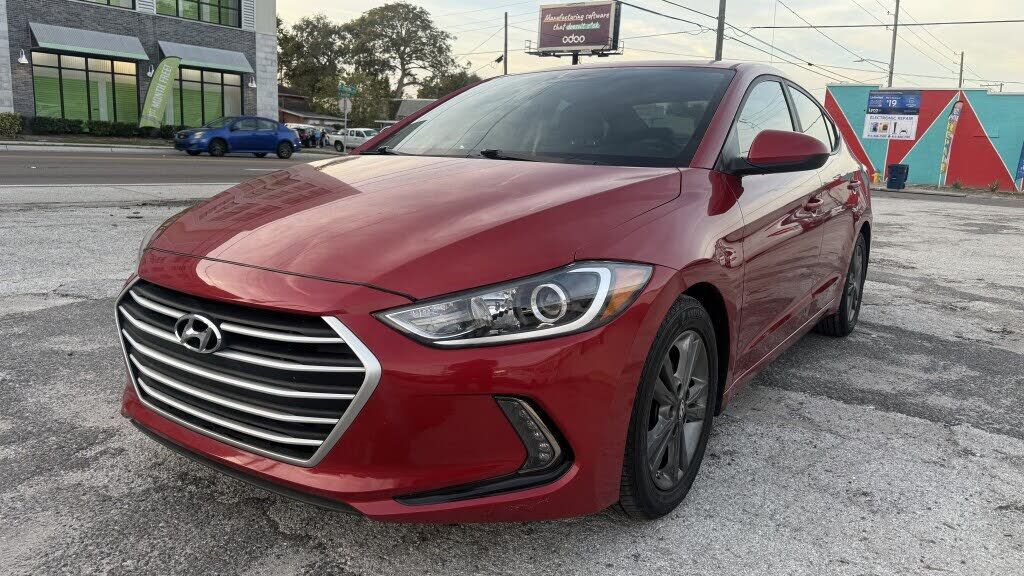2018 HYUNDAI Elantra