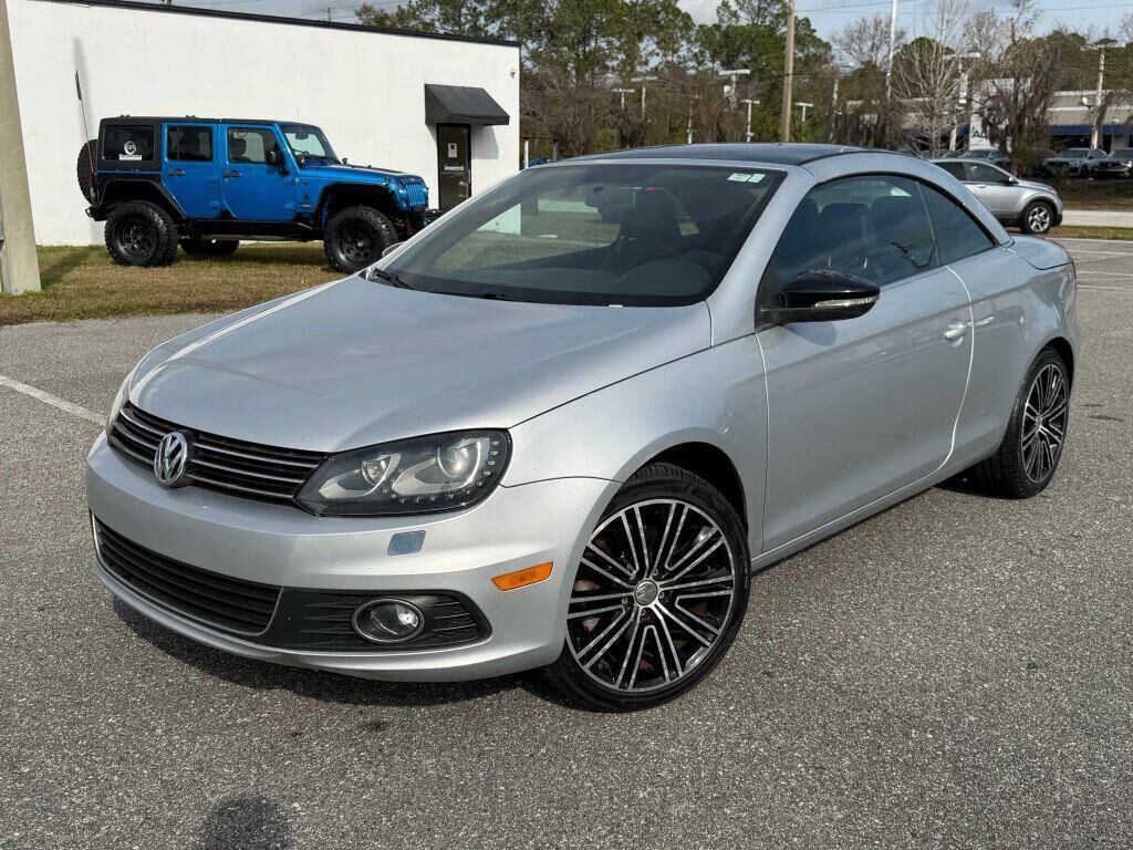 2013 VOLKSWAGEN Eos