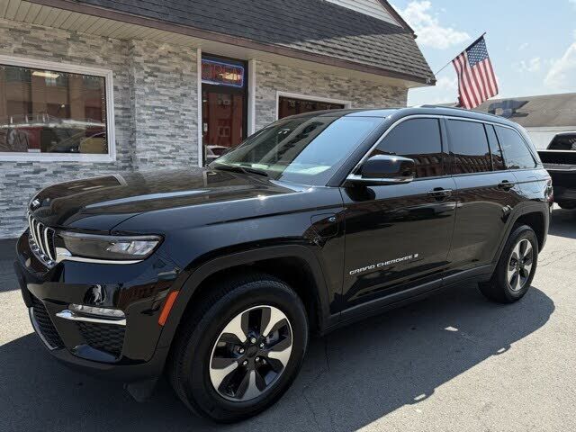 2023 JEEP Grand Cherokee