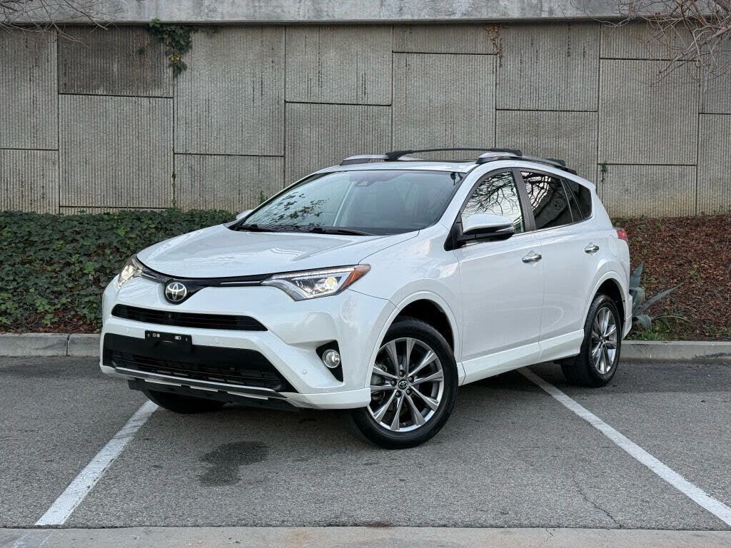 2017 TOYOTA RAV4
