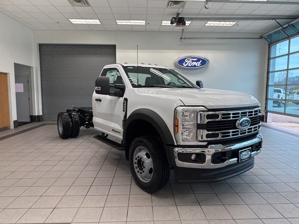 2026 FORD F-550